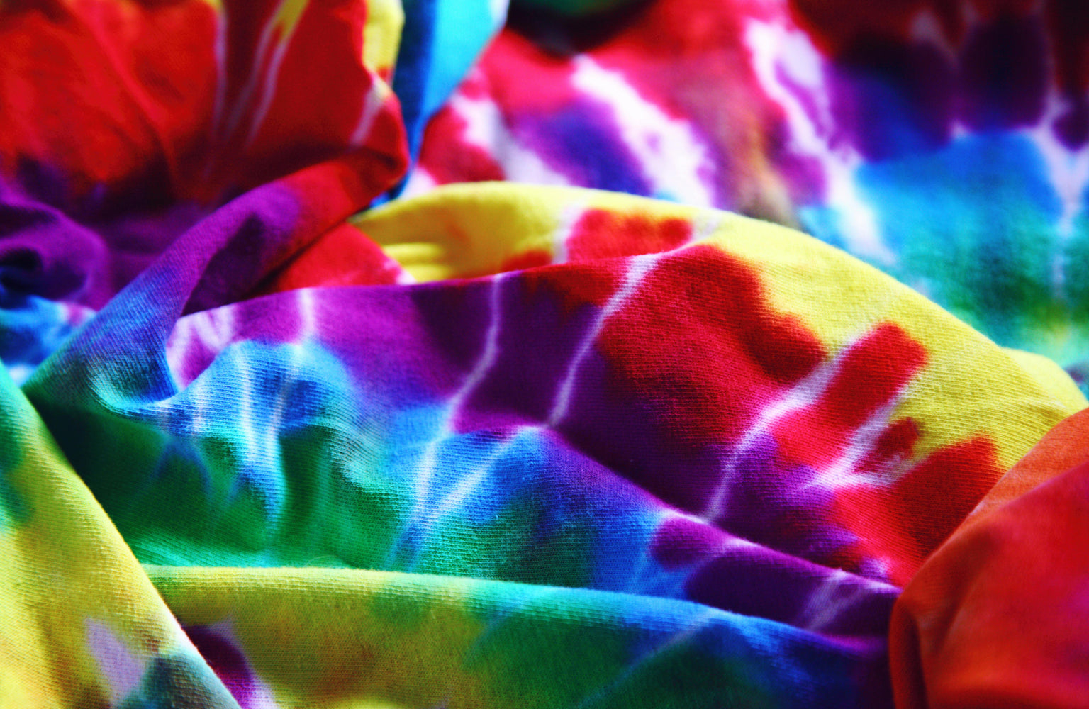 How to Wash Tie-Dye: Care Tips for Vibrant, Long-Lasting Color